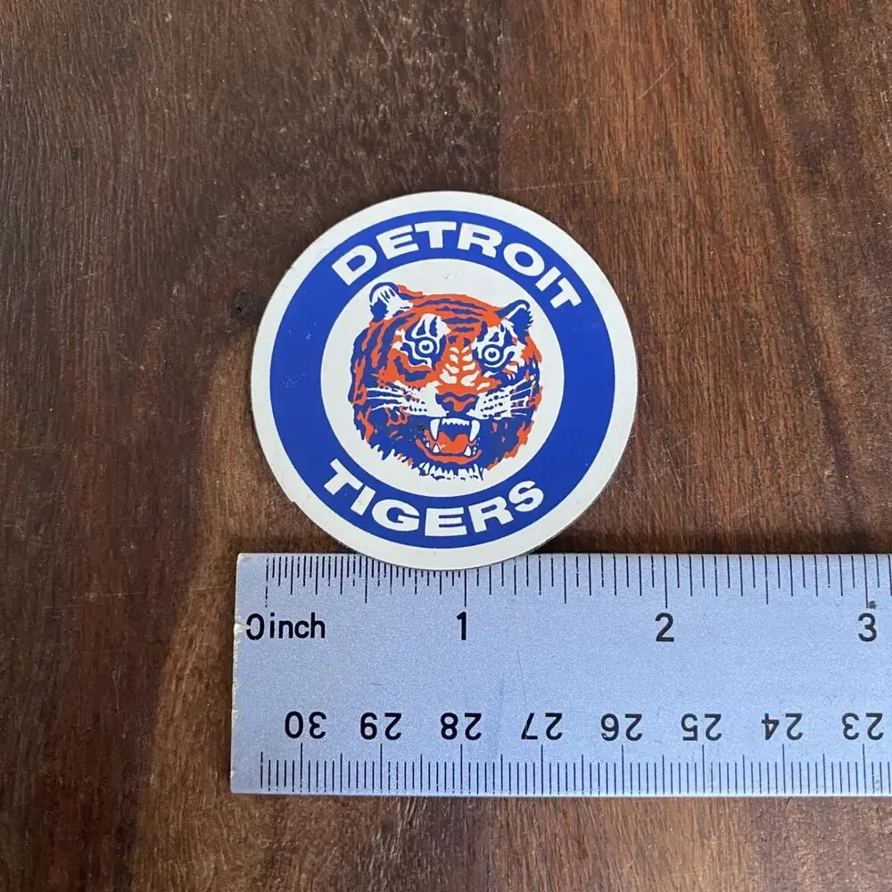 Vintage Detroit Tigers MLB Baseball Standings Board - Picture 3 of 3